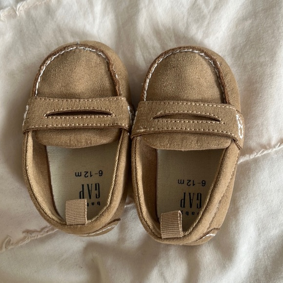 GAP Other - 6-12 month moccasins